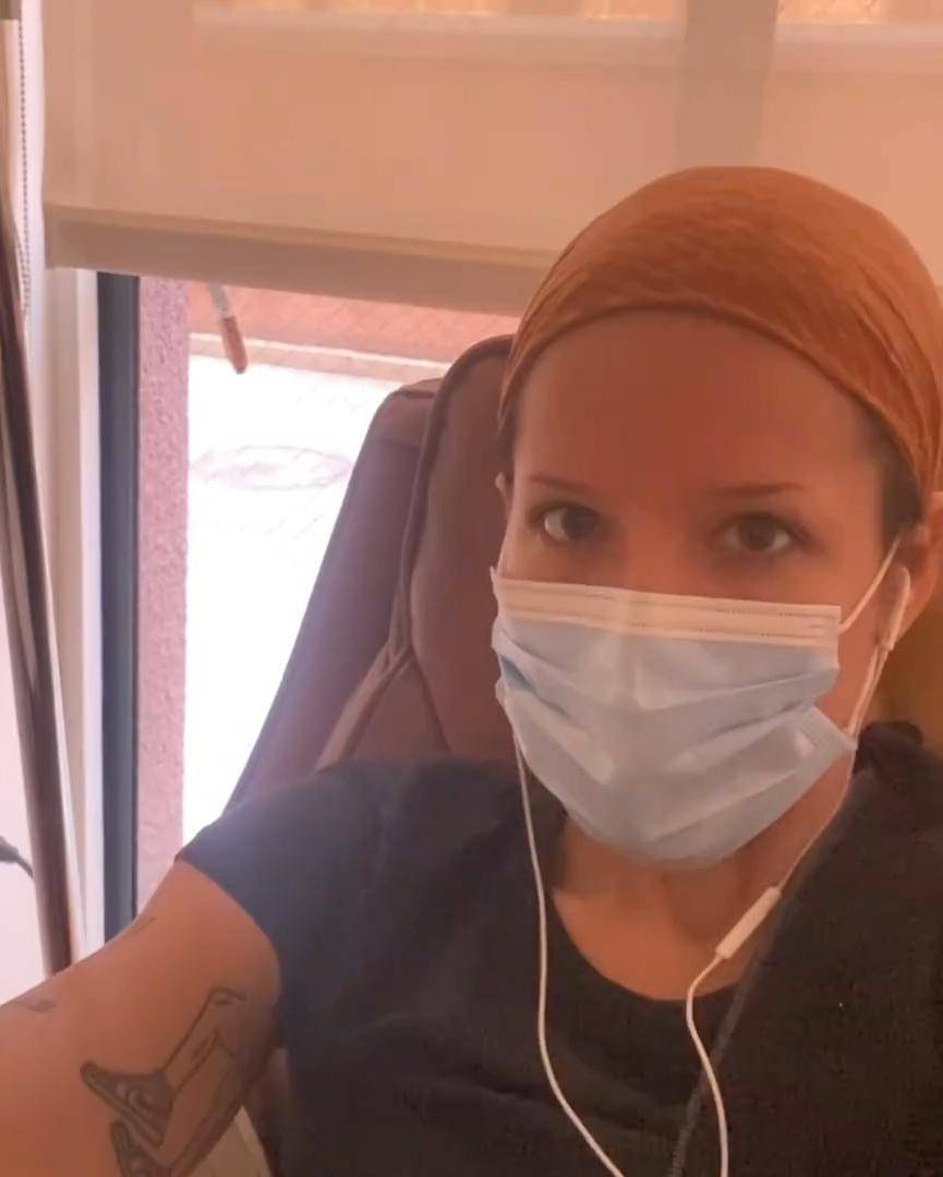 Instagram.com/iamhalsey